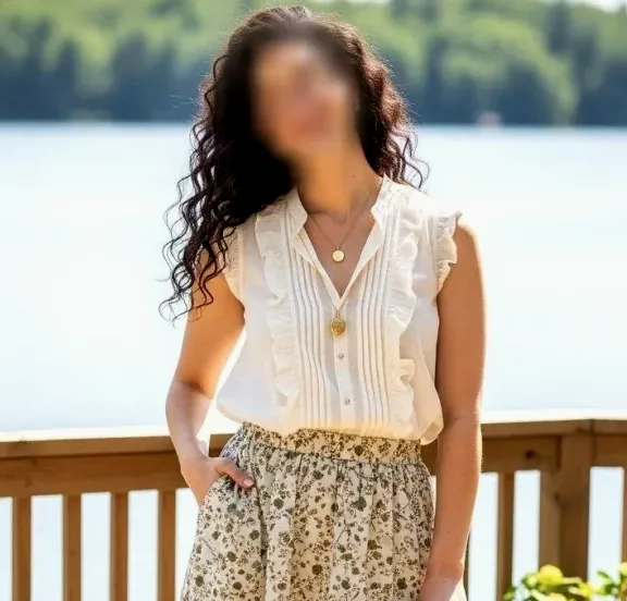 Chaima, 36