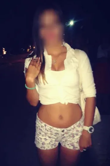 Merve, 27