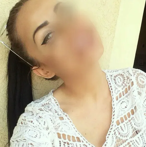 Sabine, 31