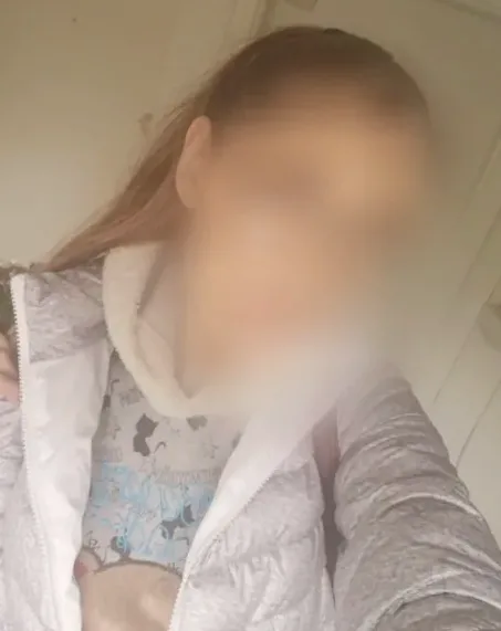 Sabine, 36
